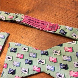 Vineyard vines sailing flag bow tie
