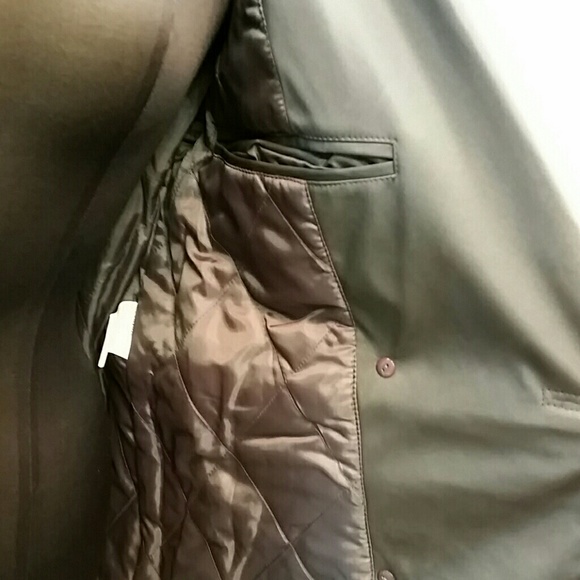 Removable Faux Fur Coat - Picture 4 of 4