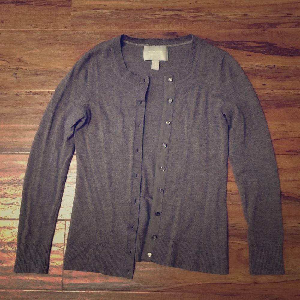 Small Banana Republic Sweater