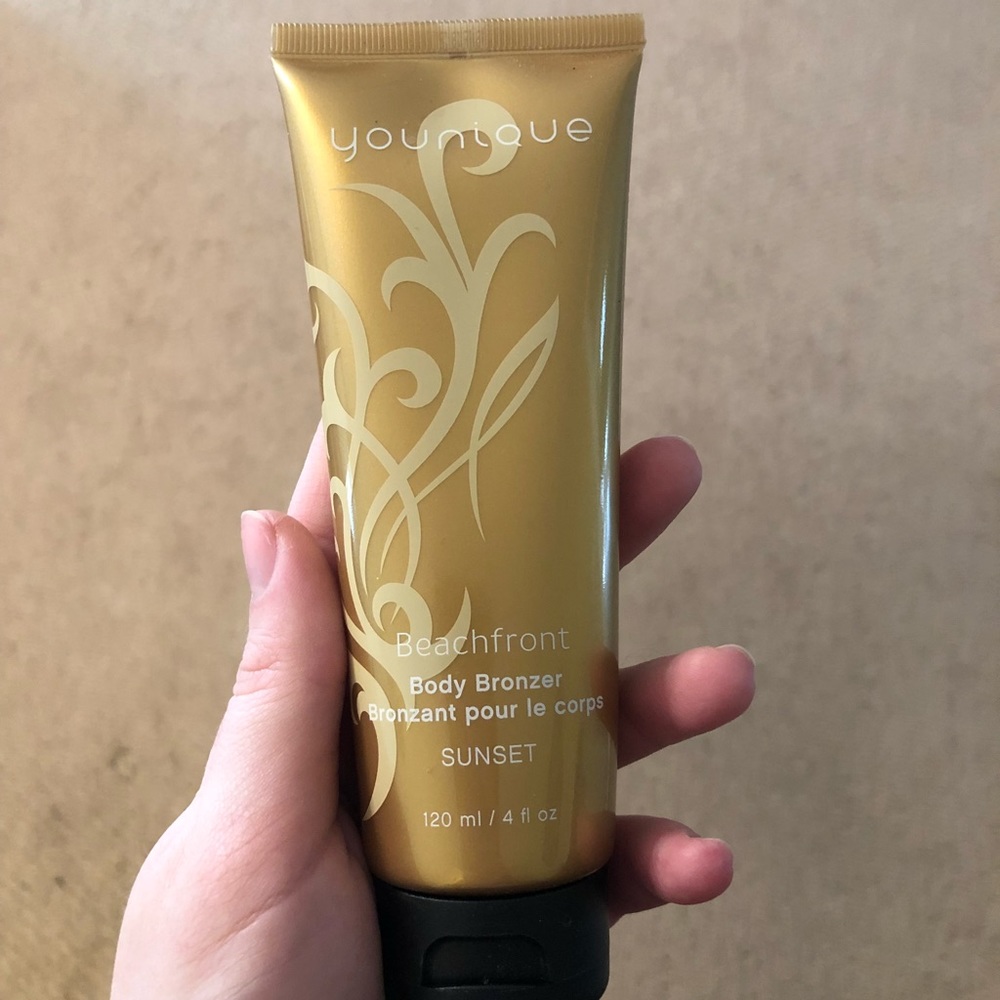 Younique Body Bronzer (new)