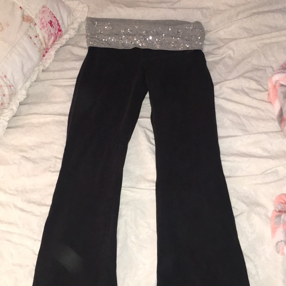 Pink yoga pants - Picture 1 of 3