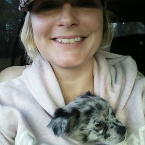 Meet your Posher, Corinna