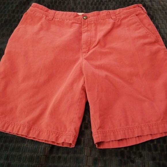 IZOD SHORTS - Picture 2 of 5