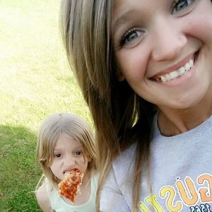 Meet your Posher, Vanessa