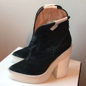 Jeffrey Campbell Slip On Cowboy Boots