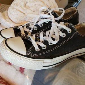 Black Converse sz 7