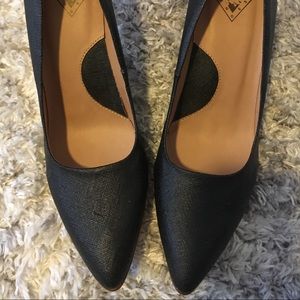 John Fluevog The Desmond Pump in Black Canvas