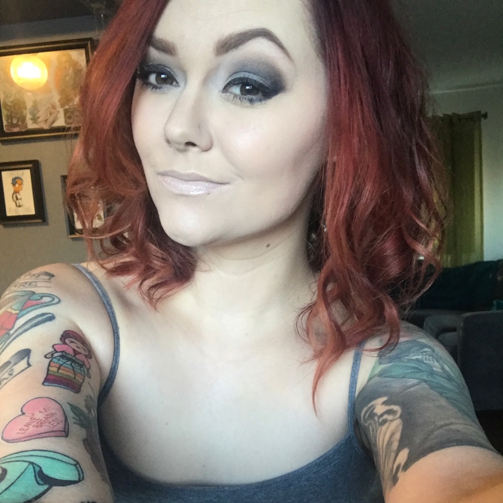 Meet your Posher, Kara