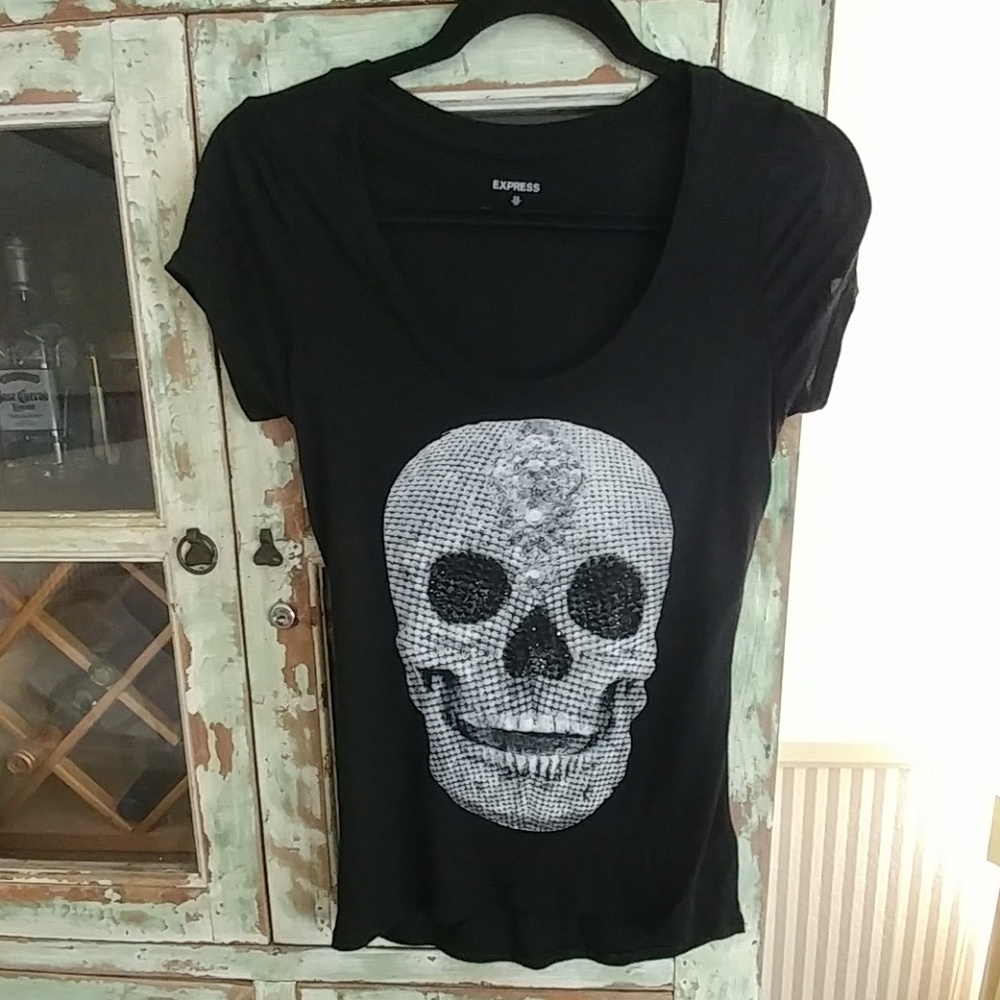 Express graphic top
