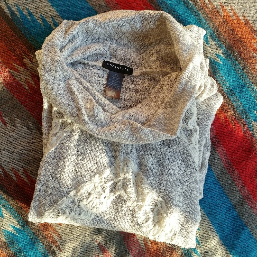 Adorable! Grey Lightweight Sweater