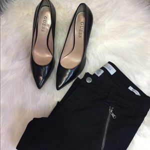 Kenneth Cole Reaction Skinny Jeans