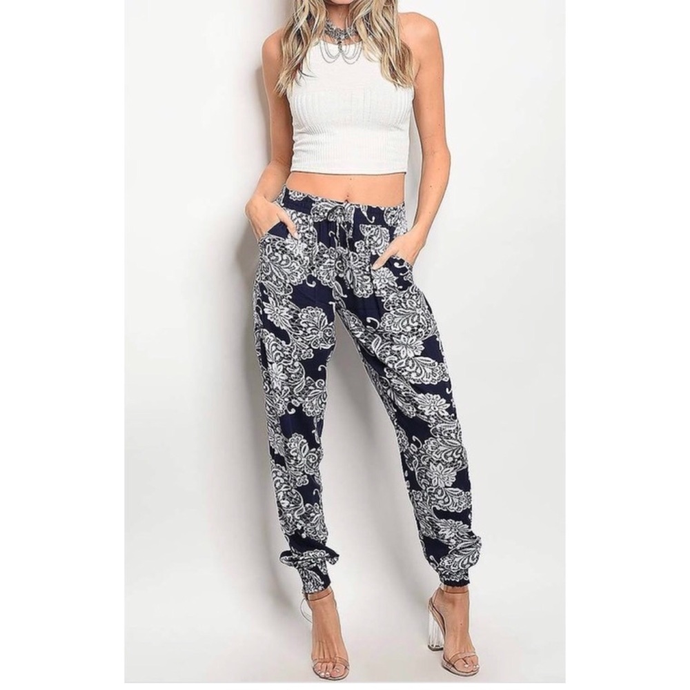 Floral Printed Loose Fit Pants