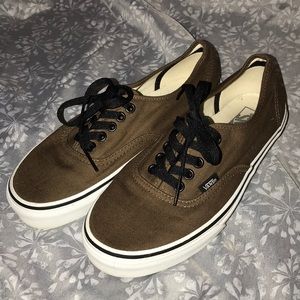 Brown chunky bottom Vans size 8