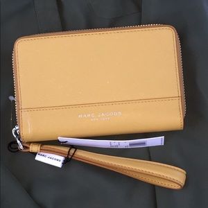 NWT 🌟 HP!!🌟Marc Jacobs Wristlet
