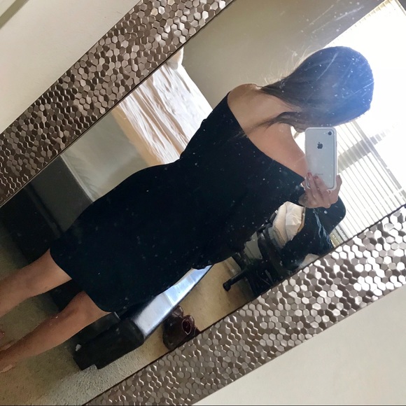 Off shoulder little black dress - Picture 3 of 4