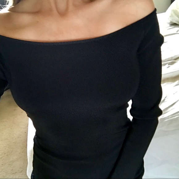 Off shoulder little black dress - Picture 4 of 4