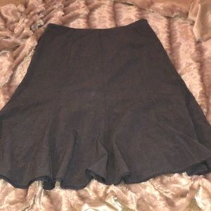 Grey pleated skirt size 6, for work or play!