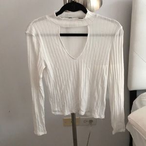 H and M White ribbed long sleeve shirt