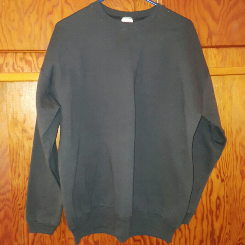 Hanes black sweatshirt Large