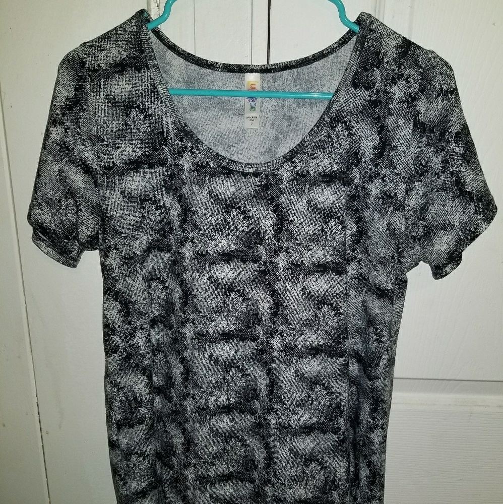 2/$20 Mix & Match Lularoe S Classic