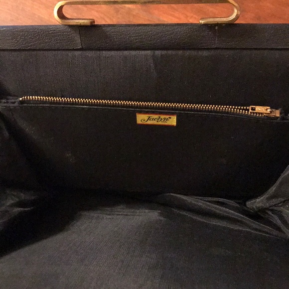 Vintage Jaclyn Mid-Century Tapestry Handbag - Picture 4 of 4