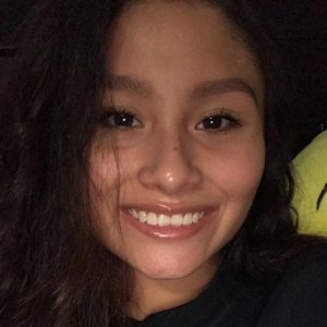 Meet your Posher, Naindy