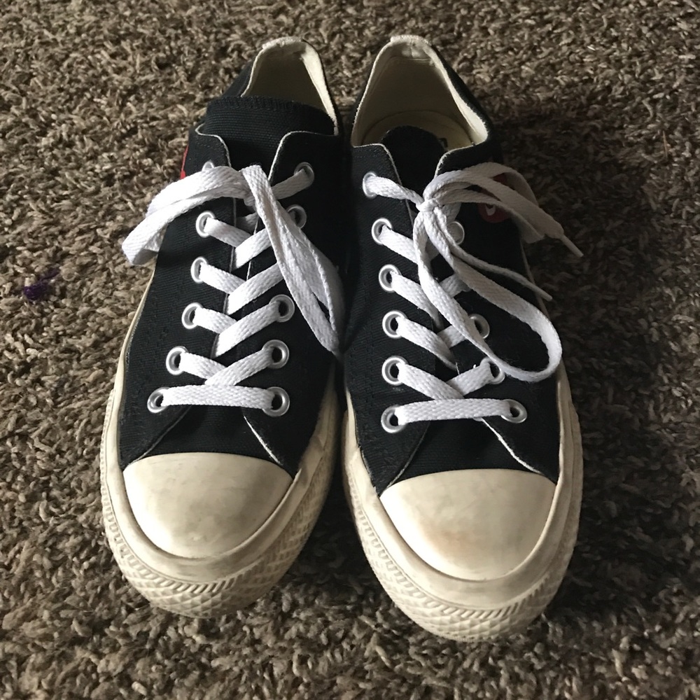 Commes Des Garcons converse size 7!