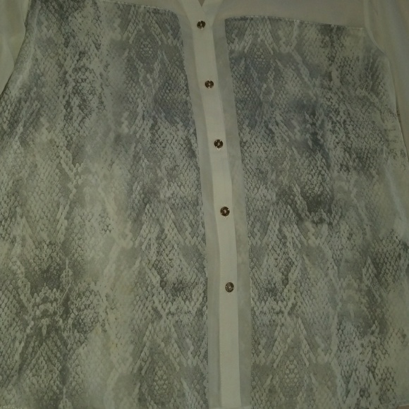 Gorgeous Jaspal white sheer snakeskin print blouse - Picture 2 of 8