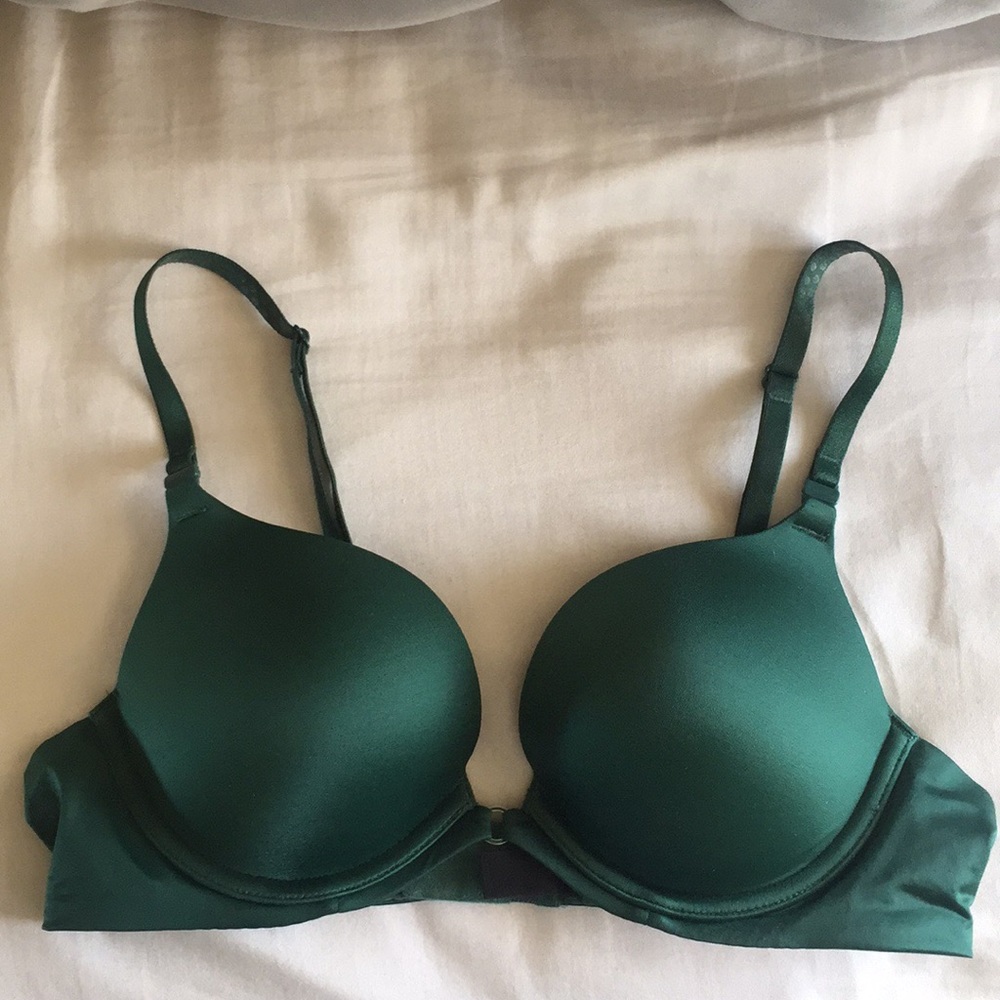 Victoria Secret Very Sexy Gel Plunge Push-up Bra