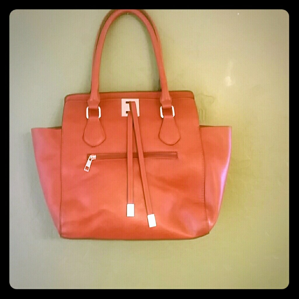 Shoulder bag