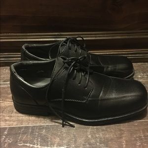 Soft stage dress shoes