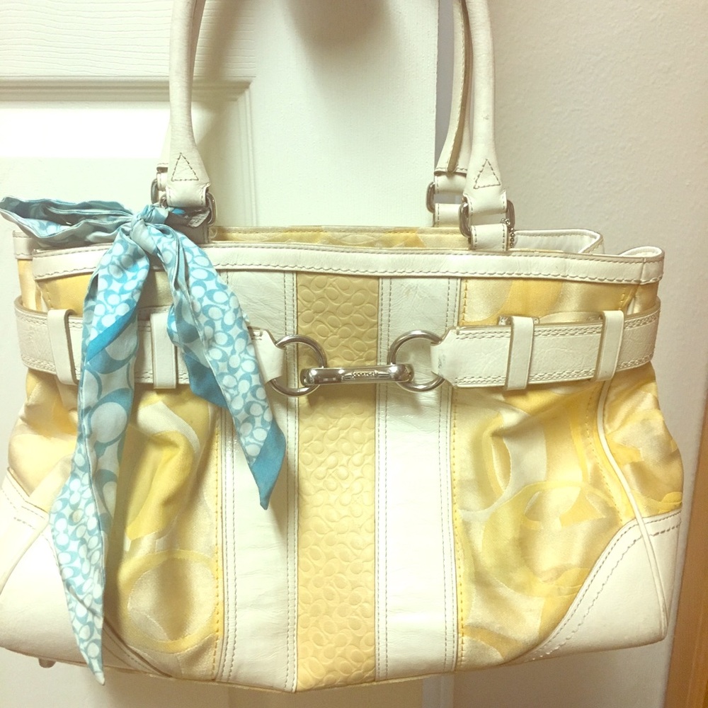 Authentic coach purse