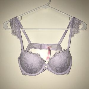 VS PINK BRA NEVER WORN!!!