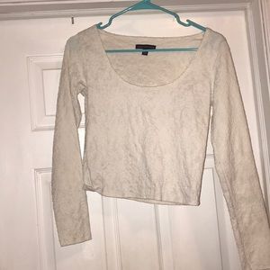 Cream long sleeved crop top