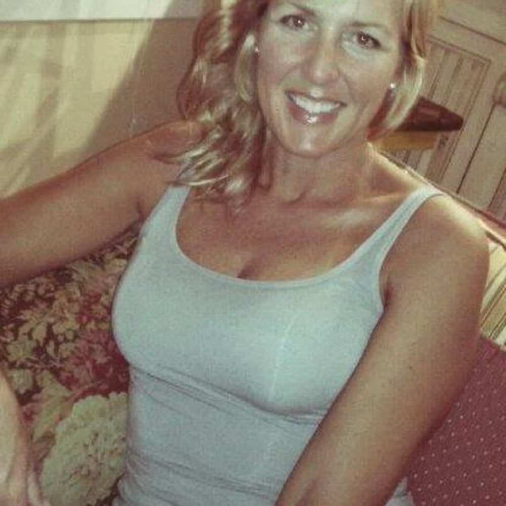 Meet your Posher, Carrie