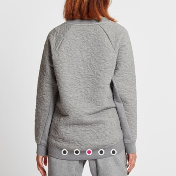 Nike Quilted Sportswear Rally Fleece Crewneck - Picture 3 of 8