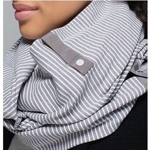 lululemon scarf