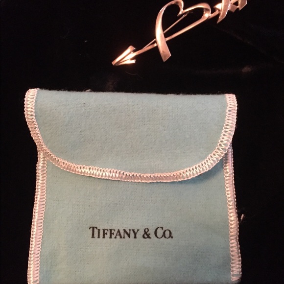 Tiffany and Co. sterling brooch. - Picture 2 of 2