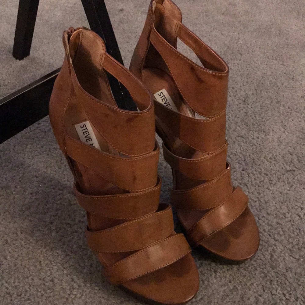 Platform shoes - Picture 1 of 4