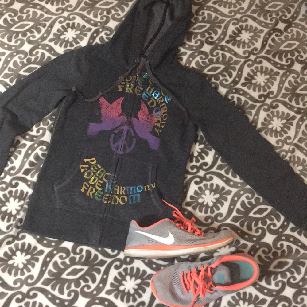 ☮️ LUCKY ☮️ HOODIE ☮️ SMALL