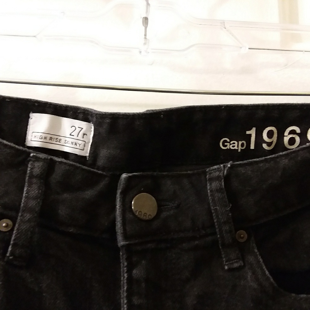 ☆☆Closet Clear Out☆☆ GAP High Rise Skinny
