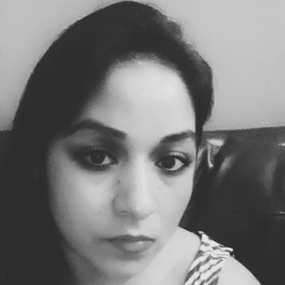 Meet your Posher, Lourdes