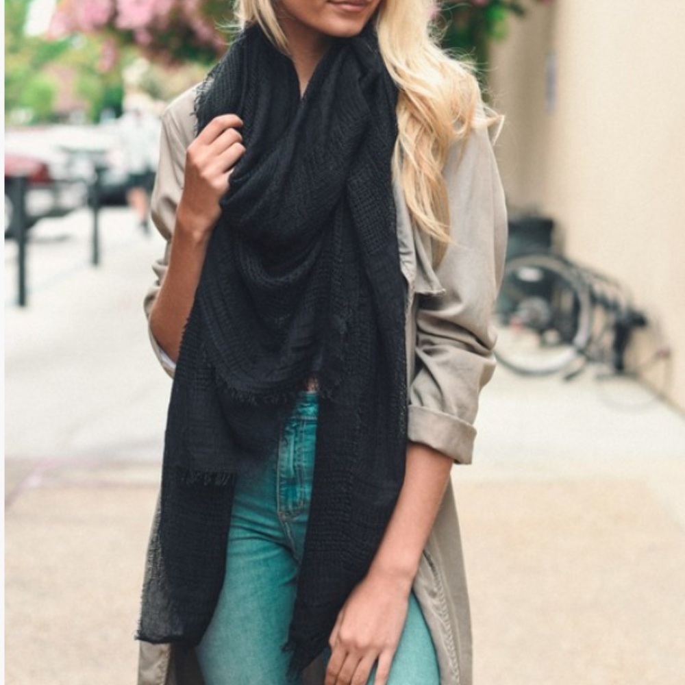 Talia Black Shredded Open Weave Blanket Scarf