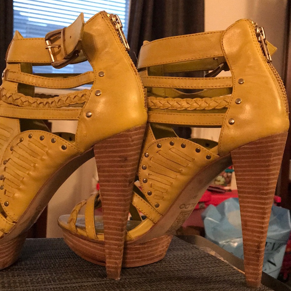 Shoes - Picture 3 of 5