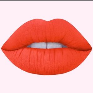 Lime crime “suedeberry”