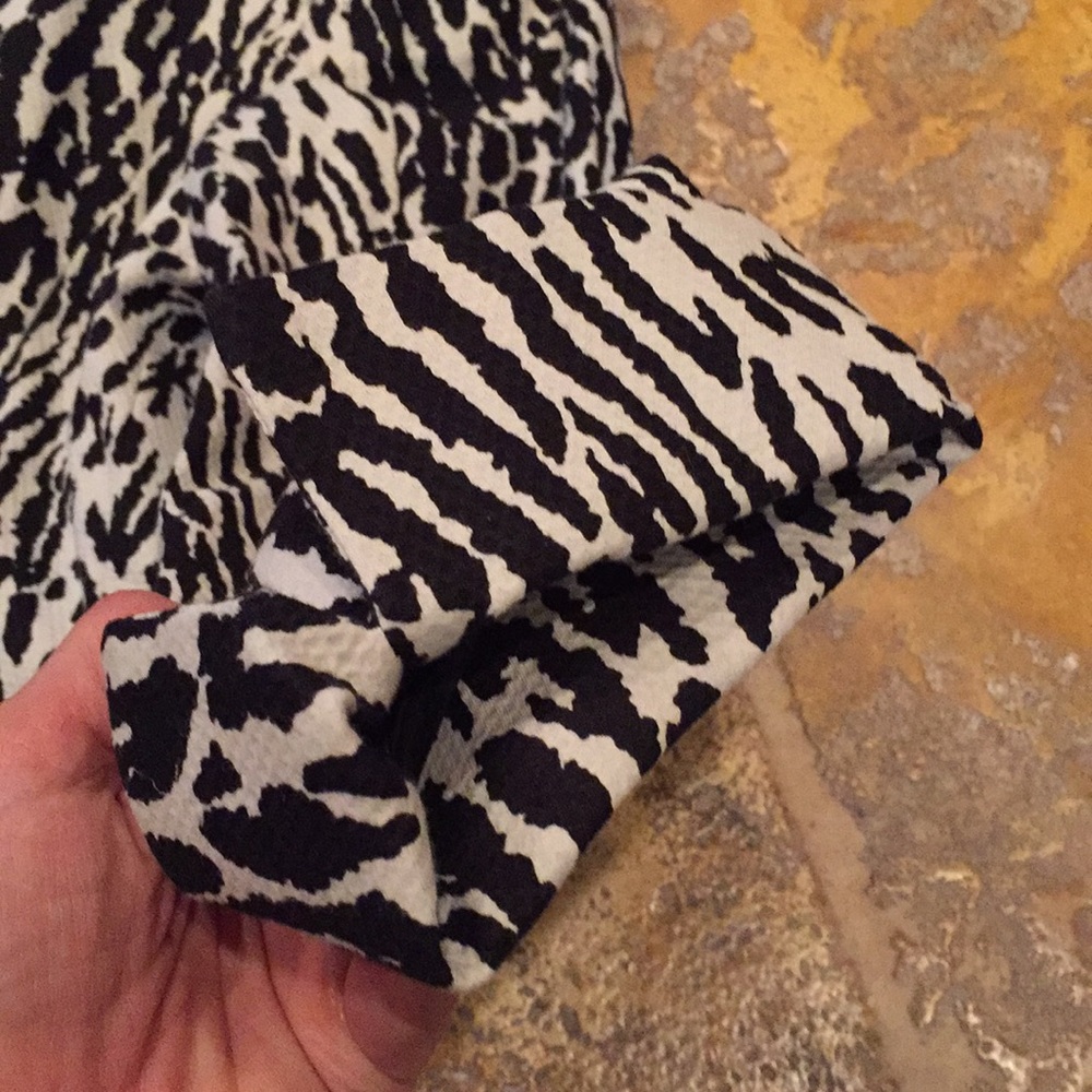 Talbots Beautiful Texture Fully Lined Animal Print - image 8