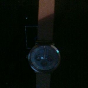 Stainless steal caseback womens watch