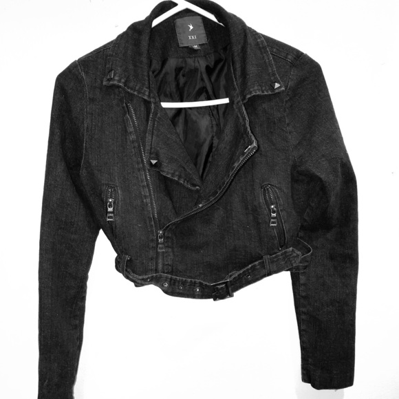 Forever 21 Jackets & Blazers - XXI Denim Jacket