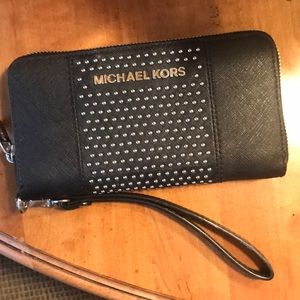Black Michael Kors Wristlet/Wallet