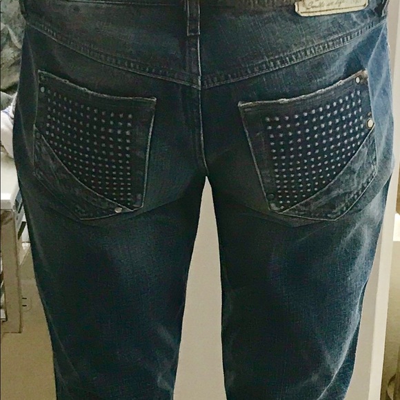 Women's straight cut distressed jeans - Picture 2 of 7